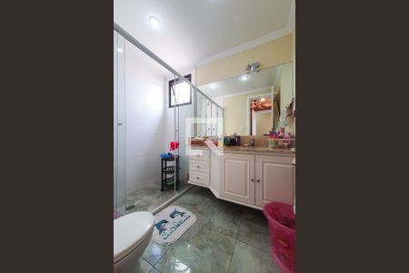 Apartamento à venda com 137m², 4 quartos e 3 vagas Apartamento à venda com 137m², 4 quartos e 3 vagasQuarto 3 - suite
