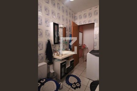 Casa à venda com 340m², 2 quartos e 2 vagasBanheiro 1