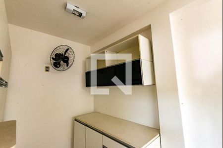 Casa de condomínio à venda com 155m², 3 quartos e 2 vagas Casa de condomínio à venda com 155m², 3 quartos e 2 vagasÁrea de Serviço