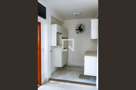 Casa de condomínio à venda com 155m², 3 quartos e 2 vagas Casa de condomínio à venda com 155m², 3 quartos e 2 vagasÁrea de Serviço