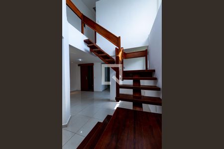 Escada de casa de condomínio à venda com 3 quartos, 155m² em Anil, Rio de Janeiro