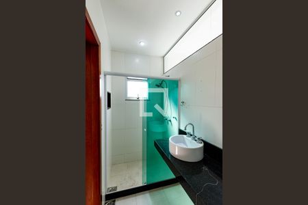 Casa de condomínio à venda com 155m², 3 quartos e 2 vagas Casa de condomínio à venda com 155m², 3 quartos e 2 vagasBanheiro da Suíte 1