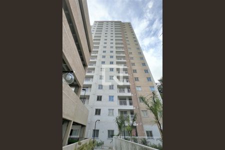 Apartamento para alugar com 42m², 2 quartos e 1 vagaFachada e portaria