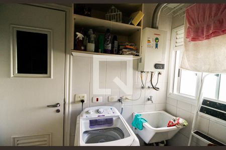 Apartamento à venda com 74m², 2 quartos e 2 vagasÁrea de Serviço