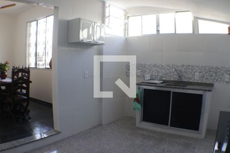 Casa à venda com 175m², 2 quartos e 1 vagaCozinha