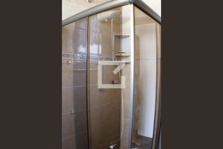 Casa à venda com 175m², 2 quartos e 1 vagaBanheiro