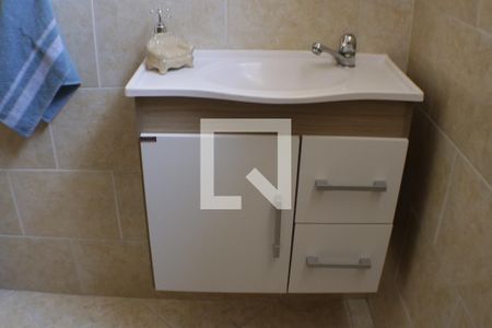 Casa à venda com 175m², 2 quartos e 1 vagaBanheiro