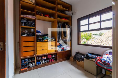 Casa à venda com 460m², 3 quartos e 6 vagas Casa à venda com 460m², 3 quartos e 6 vagasQuarto 1