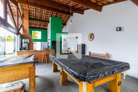 Casa à venda com 460m², 3 quartos e 6 vagas Casa à venda com 460m², 3 quartos e 6 vagasSalão de Festas com Churrasqueira