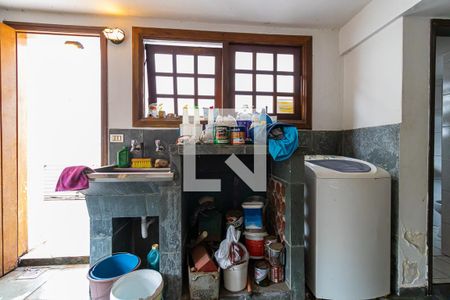 Casa à venda com 460m², 3 quartos e 6 vagas Casa à venda com 460m², 3 quartos e 6 vagasÁrea de Serviço