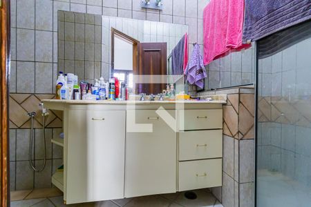 Casa à venda com 460m², 3 quartos e 6 vagas Casa à venda com 460m², 3 quartos e 6 vagasBanheiro da Suíte