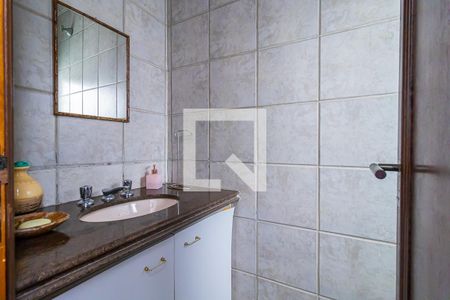 Casa à venda com 460m², 3 quartos e 6 vagas Casa à venda com 460m², 3 quartos e 6 vagasBanheiro do Salão de Festas