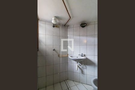 Casa à venda com 460m², 3 quartos e 6 vagas Casa à venda com 460m², 3 quartos e 6 vagasBanheiro de Serviço