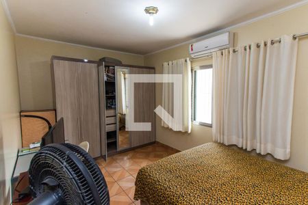 Casa à venda com 180m², 3 quartos e 3 vagasQuarto 2