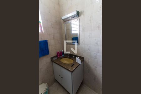 Casa à venda com 180m², 3 quartos e 3 vagasBanheiro