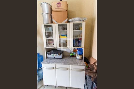 Casa à venda com 180m², 3 quartos e 3 vagasQuarto de Serviço