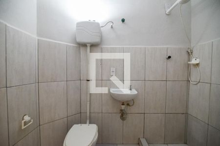 Banheiro de apartamento para alugar com 1 quarto, 32m² em São Cristóvão, Rio de Janeiro