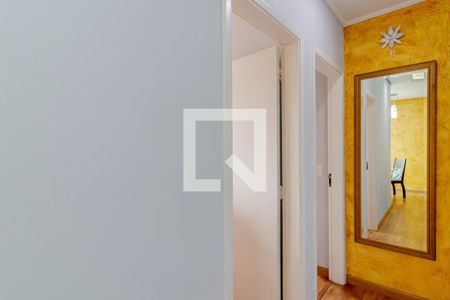 Corredor de apartamento à venda com 3 quartos, 63m² em Cursino, São Paulo