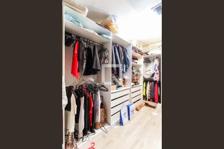 Apartamento à venda com 101m², 1 quarto e 1 vagaCloset da suíte