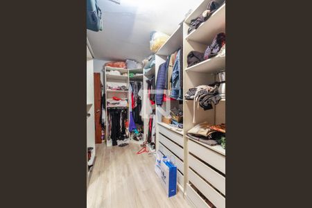 Apartamento à venda com 101m², 1 quarto e 1 vagaCloset da suíte