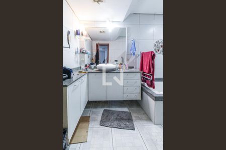 Apartamento à venda com 101m², 1 quarto e 1 vagaBanheiro da suíte