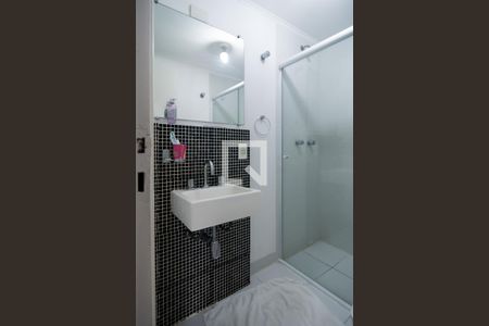 Banheiro Social de apartamento à venda com 2 quartos, 83m² em Campo Belo, São Paulo