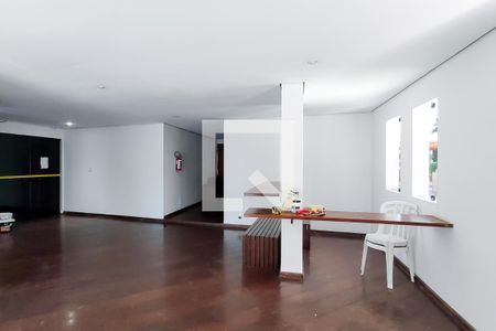 Apartamento à venda com 83m², 2 quartos e 1 vagaSalão de Festas