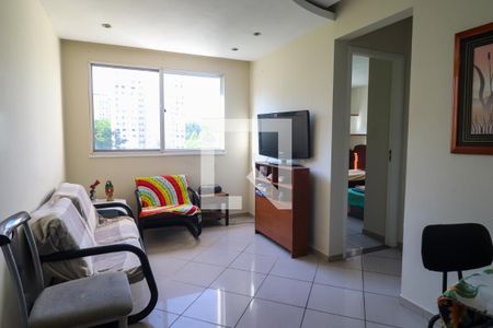 Sala de apartamento para alugar com 2 quartos, 43m² em Jacarepaguá, Rio de Janeiro
