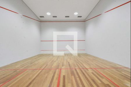 Studio para alugar com 38m², 1 quarto e 1 vaga Studio para alugar com 38m², 1 quarto e 1 vagaSquash