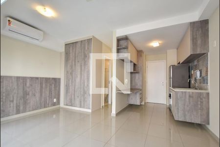 Sala de kitnet/studio à venda com 1 quarto, 38m² em Brooklin Paulista, São Paulo