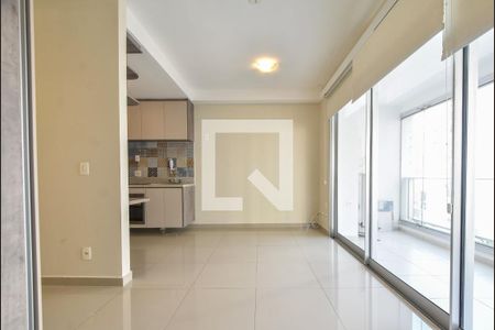 Sala de kitnet/studio à venda com 1 quarto, 38m² em Brooklin Paulista, São Paulo