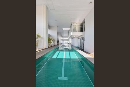 Studio para alugar com 38m², 1 quarto e 1 vaga Studio para alugar com 38m², 1 quarto e 1 vagaPiscina