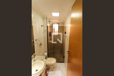 Apartamento à venda com 51m², 2 quartos e 2 vagas Apartamento à venda com 51m², 2 quartos e 2 vagasBanheiro