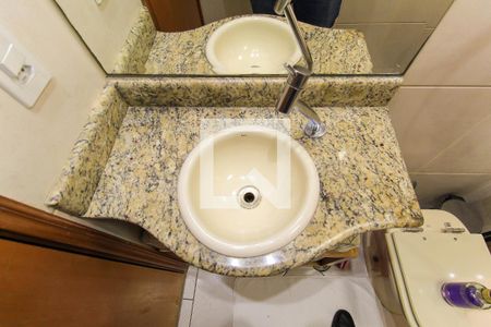 Apartamento à venda com 51m², 2 quartos e 2 vagas Apartamento à venda com 51m², 2 quartos e 2 vagasBanheiro