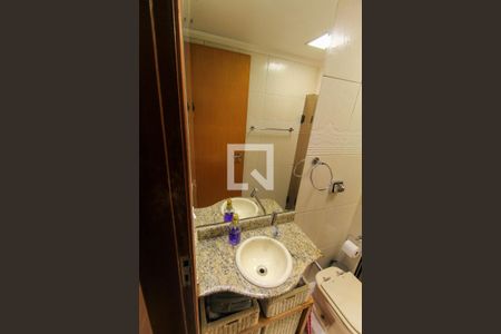 Apartamento à venda com 51m², 2 quartos e 2 vagas Apartamento à venda com 51m², 2 quartos e 2 vagasBanheiro