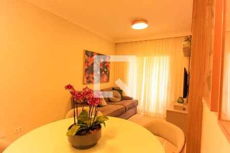 Sala de apartamento para alugar com 2 quartos, 51m² em Vila Bertioga, São Paulo