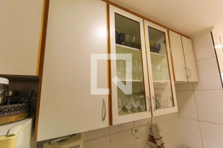 Apartamento à venda com 51m², 2 quartos e 2 vagas Apartamento à venda com 51m², 2 quartos e 2 vagasCozinha