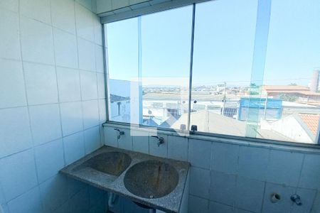 Apartamento para alugar com 87m², 2 quartos e 2 vagas Apartamento para alugar com 87m², 2 quartos e 2 vagasCozinha e Área de Serviço