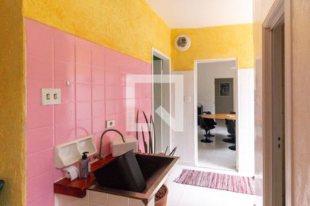 Casa à venda com 217m², 3 quartos e 2 vagasQuintal e área de serviço