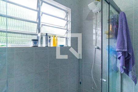 Casa à venda com 217m², 3 quartos e 2 vagasBanheiro