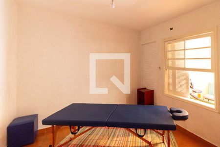 Casa à venda com 217m², 3 quartos e 2 vagasEdícula