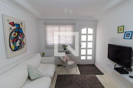 Sala de Estar de casa para alugar com 2 quartos, 80m² em Vila Esperança, São Paulo