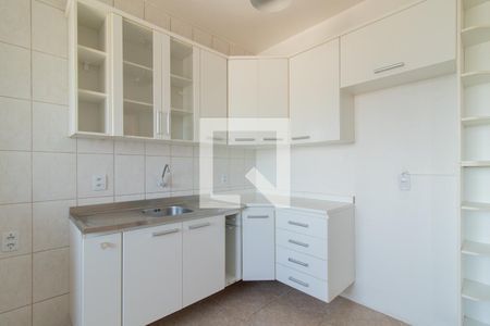 Apartamento para alugar com 80m², 2 quartos e 1 vaga Apartamento para alugar com 80m², 2 quartos e 1 vagaCozinha e Área de Serviço