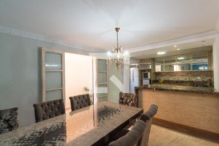 Casa à venda com 270m², 4 quartos e 1 vagaCozinha 1