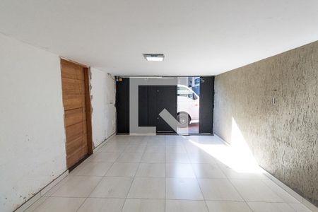 Casa à venda com 270m², 4 quartos e 1 vagaGaragem