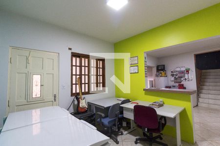 Sala 2 de casa à venda com 4 quartos, 270m² em Jardim Ipanema (cidade Líder), São Paulo