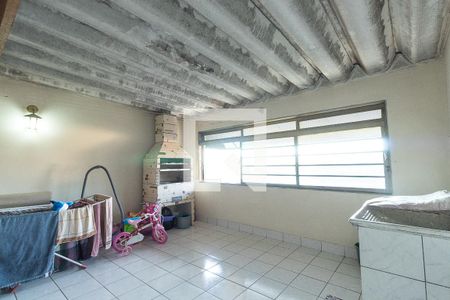 Casa à venda com 270m², 4 quartos e 1 vagaLavanderia 1