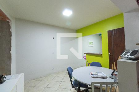 Casa à venda com 270m², 4 quartos e 1 vagaCozinha 2