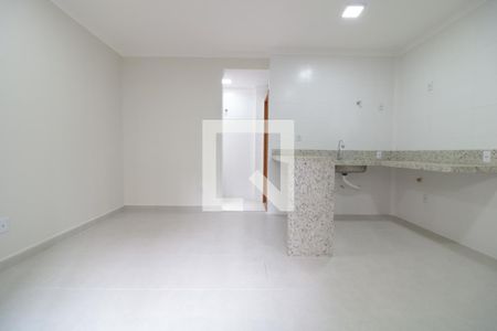 Sala e Cozinha  de apartamento para alugar com 1 quarto, 40m² em Vila Regente Feijó, São Paulo