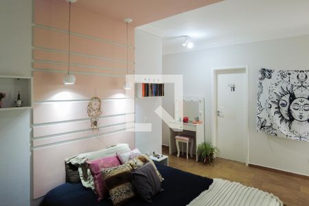 Casa à venda com 242m², 3 quartos e 5 vagasQuarto 2